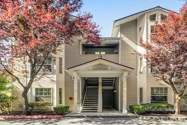 Photo - 2001 120th Pl SE Unit 7-304