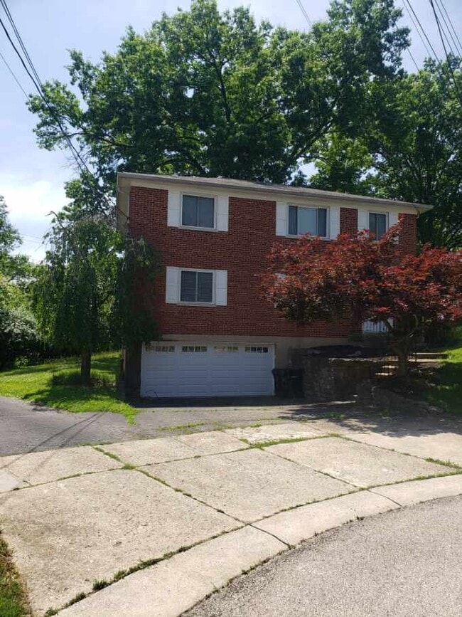 Building Photo - 4929 Kelsch Ln Unit #2