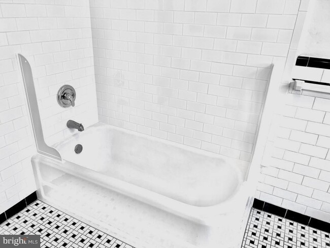 Photo - 111 Chestnut Ave