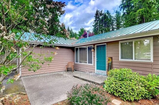 Photo - 16200 Avondale Rd NE
