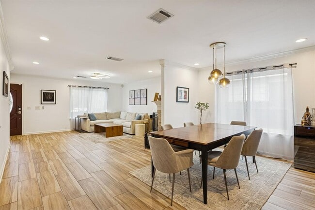 Photo - 2117 Kaiser Dr