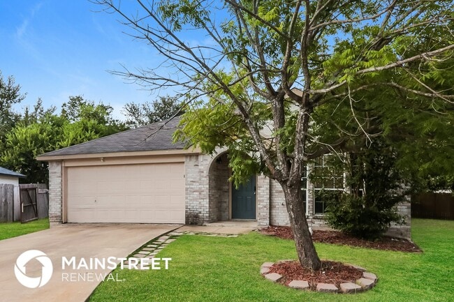 Photo - 208 Oxford Loop