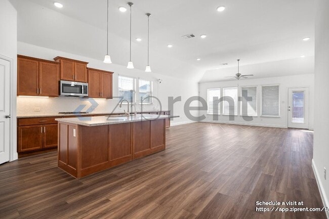 Photo - 2900 Long Slope Rd