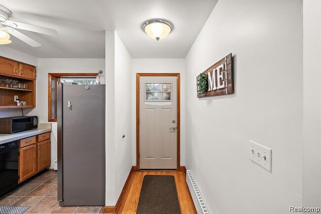 Photo - 836 Miller Ave