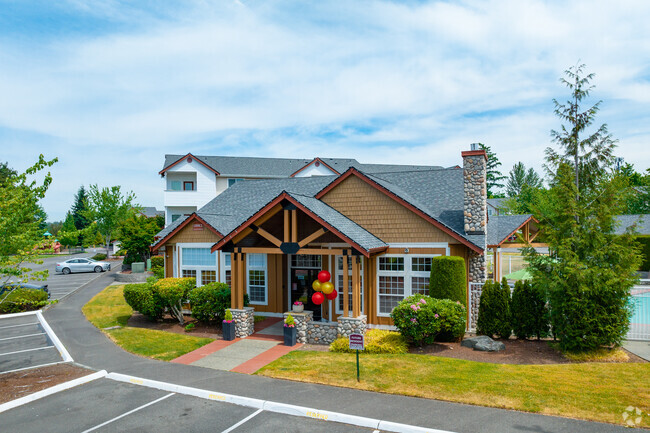 Building Photo - Sundance Rental