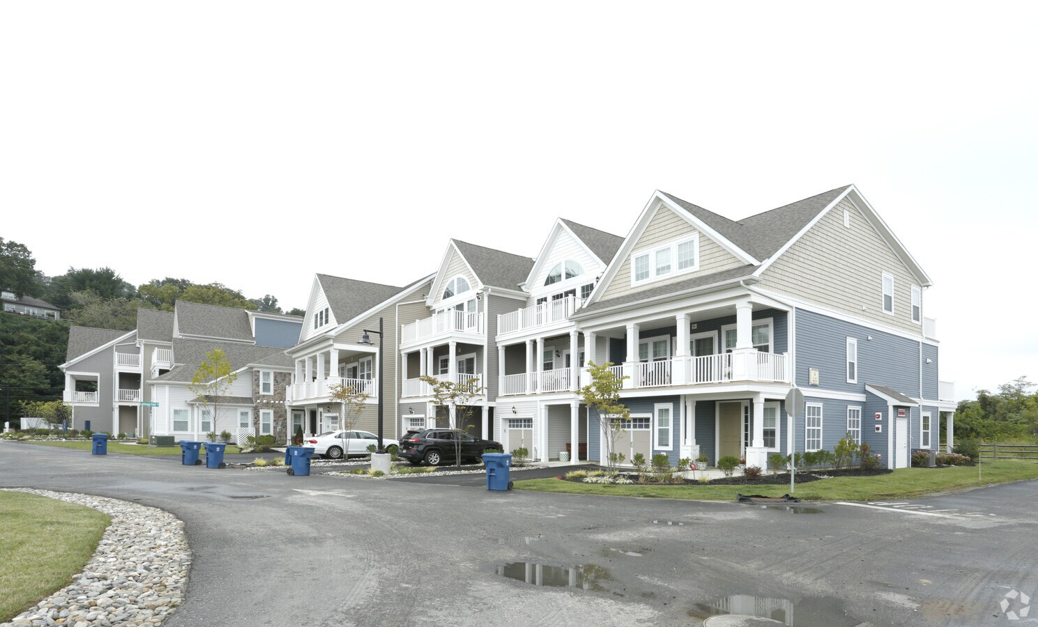 Navesink Shores - Navesink Shores Townhomes