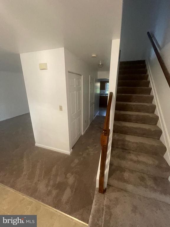 Photo - 363 Stonehedge Ln