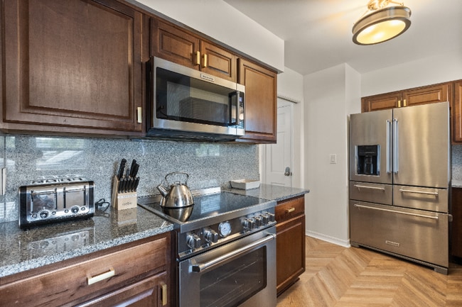 Photo - 4760 Lake Cecile Dr