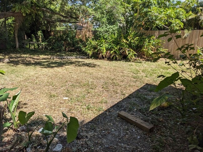 Photo - Conveniently located 2/1 Florida home with private backyard