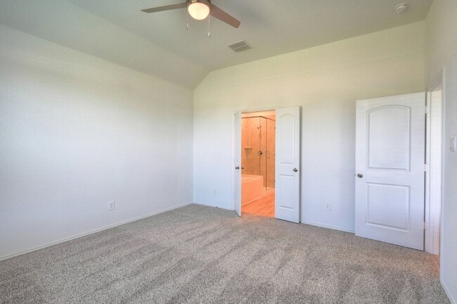 Photo - 31603 Zoe Pt