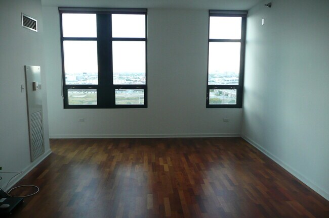 Photo - 1255 S State St Unit 1414