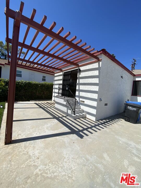 Building Photo - 4063 Charles Ave Unit A Rental