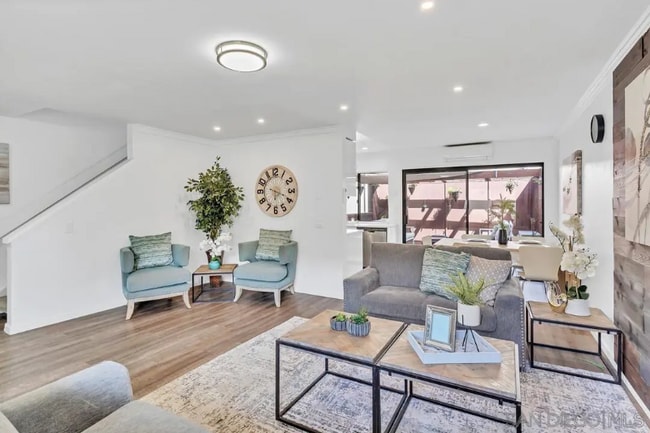 Photo - 1222 River Glen Row