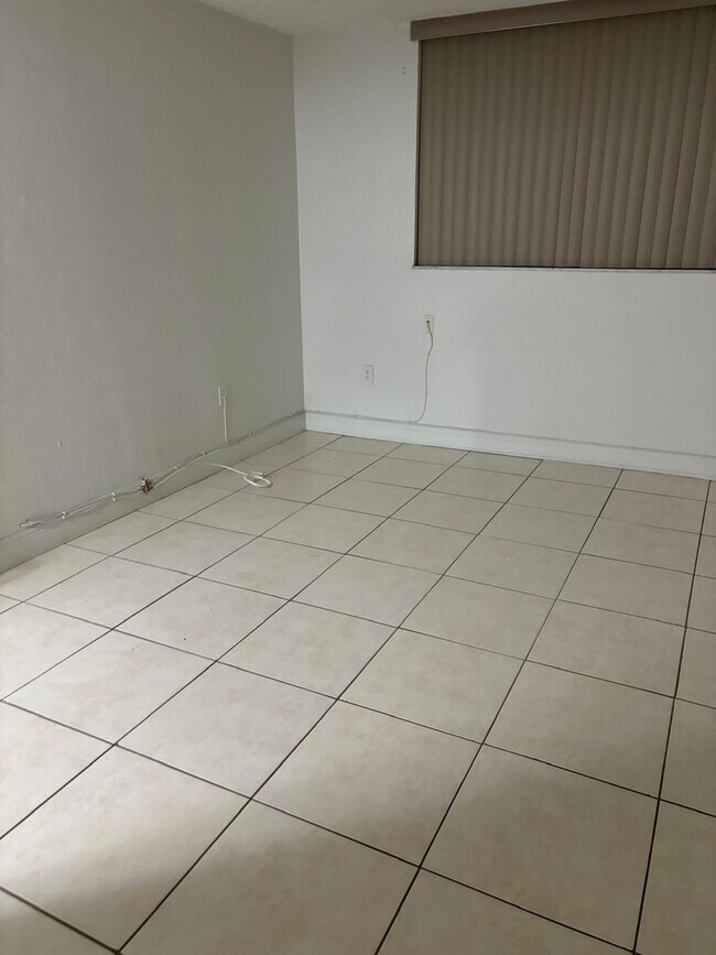 Bedroom - 1805 Sans Souci Blvd Condo Unit 215