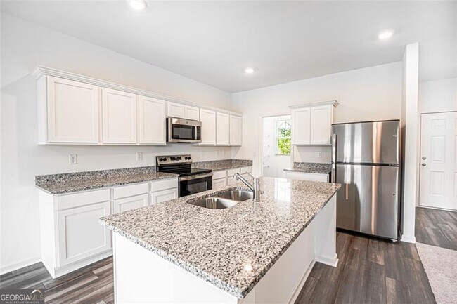 Photo - 243 Casteel Ln