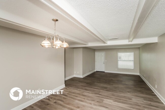 Photo - 1763 Fallon Blvd NE