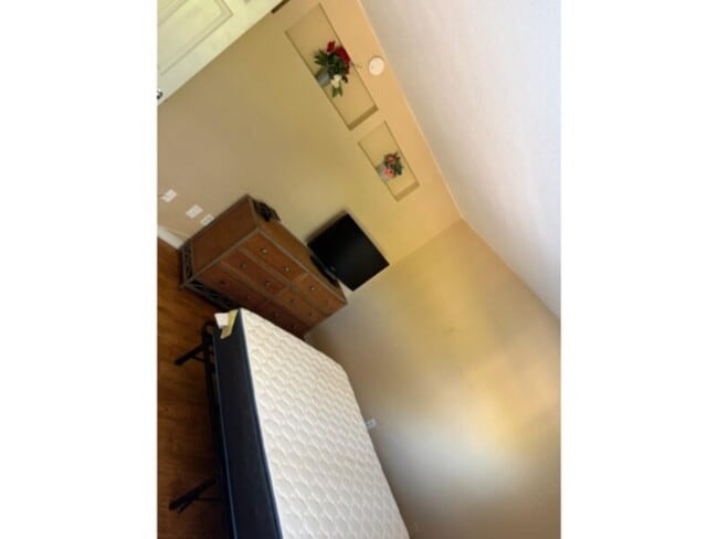 Photo - 1 bed 1 bath condo 2nd floor