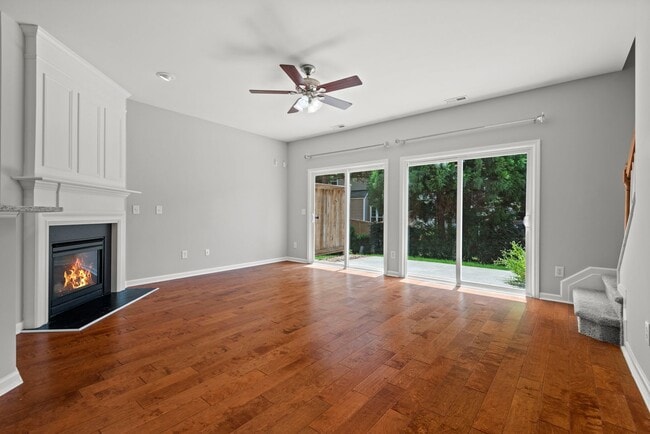 Photo - Fantastic end unit townhome: Available July 10th