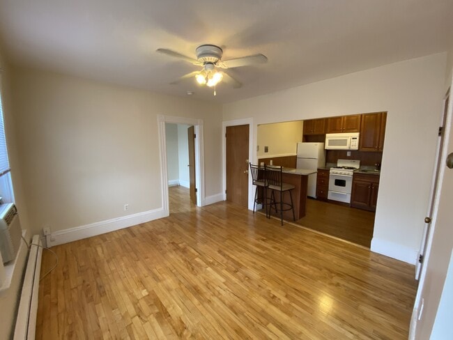 Photo - 79 Hampshire St Unidad 6