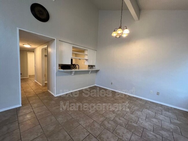 Photo - 2137 Goodrich Dr