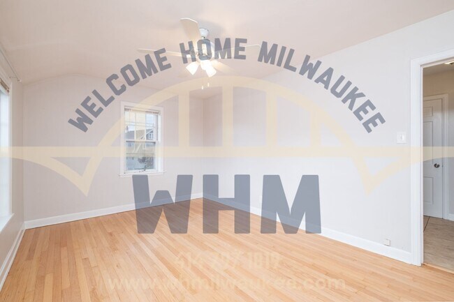 Photo - 3254 S Kinnickinnic Ave Unit Upper