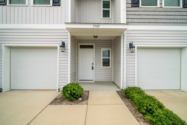 Photo - 5980 Callaway Cir