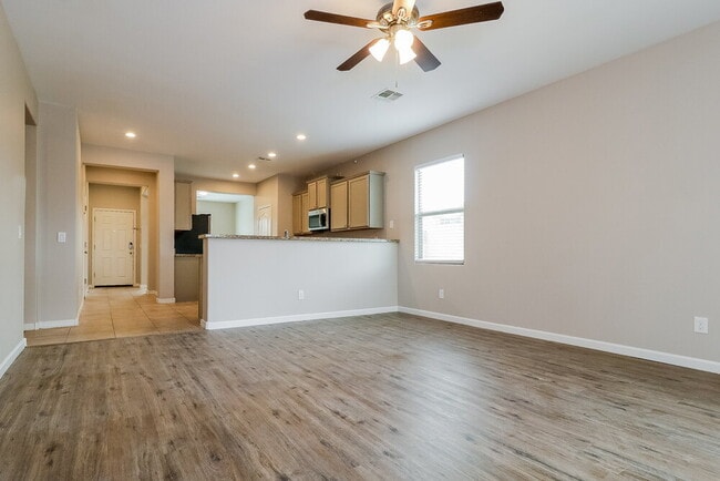 Photo - 25446 W Carson Dr