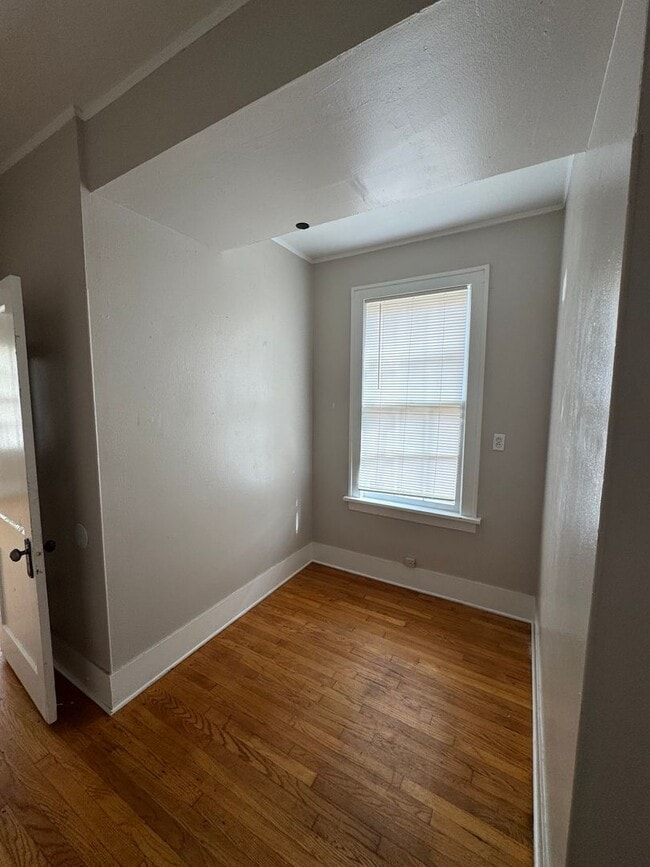 Photo - Cute 1 Bedroom Highland Apartment