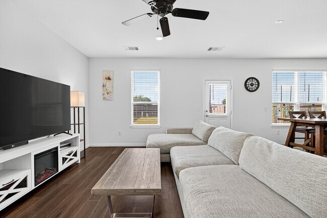 Photo - 17843 Plow Horse Ln