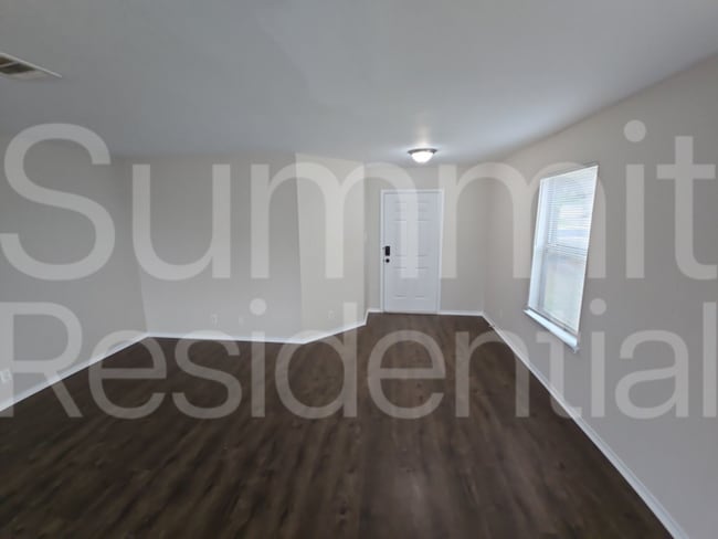 Photo - 120 Beech Dr