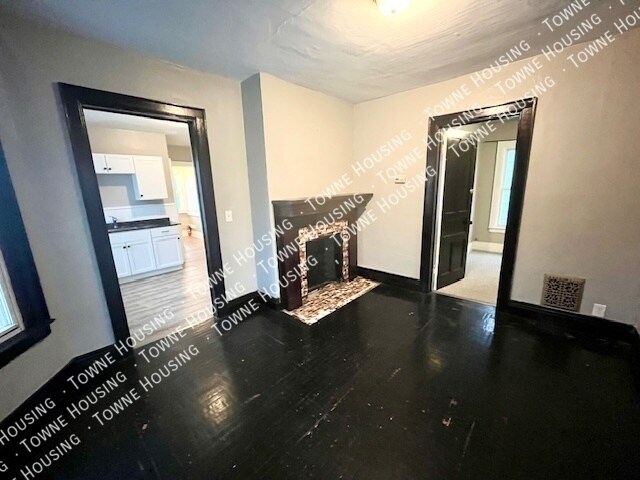 Photo - 69 Red Jacket Pkwy Unidad 1