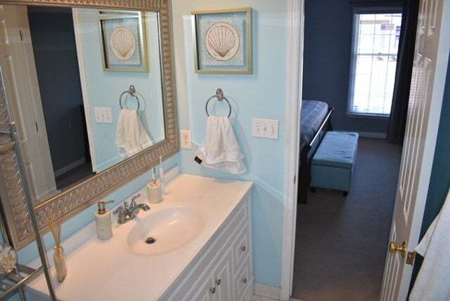 Photo - 2004 Townvue Ct