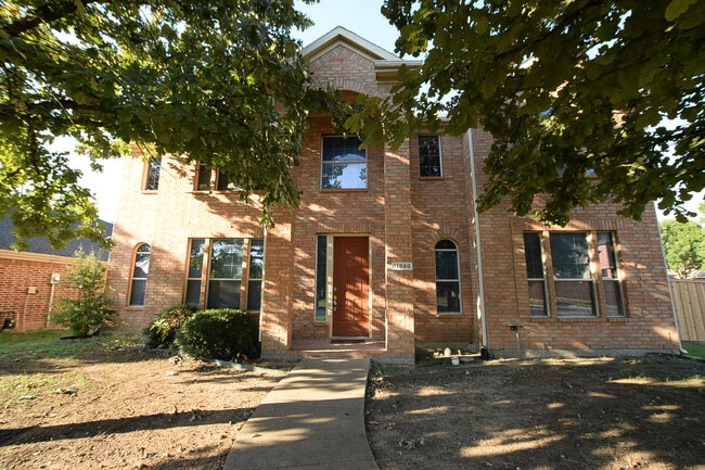 Building Photo - 11398 Seguin Dr Rental