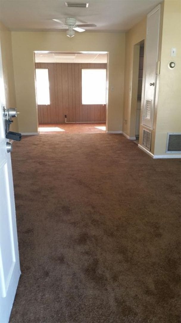 Photo - 3 Bed 1 Bath Home | Pet Friendly | Fenced Yard | Washer Dryer Hook Ups | Section 8 Welcomed