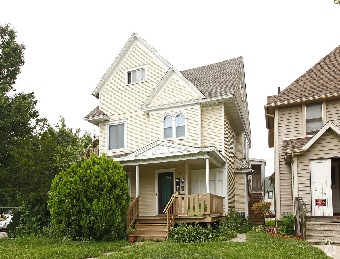 Photo - Durant Park Apartments