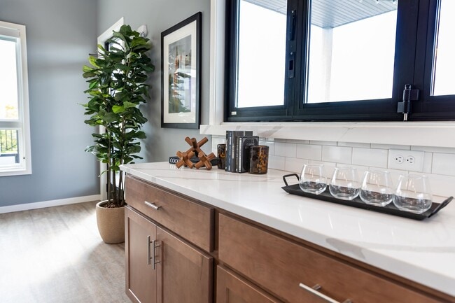 Grand35 Apartments - 55 Plus Active Adult