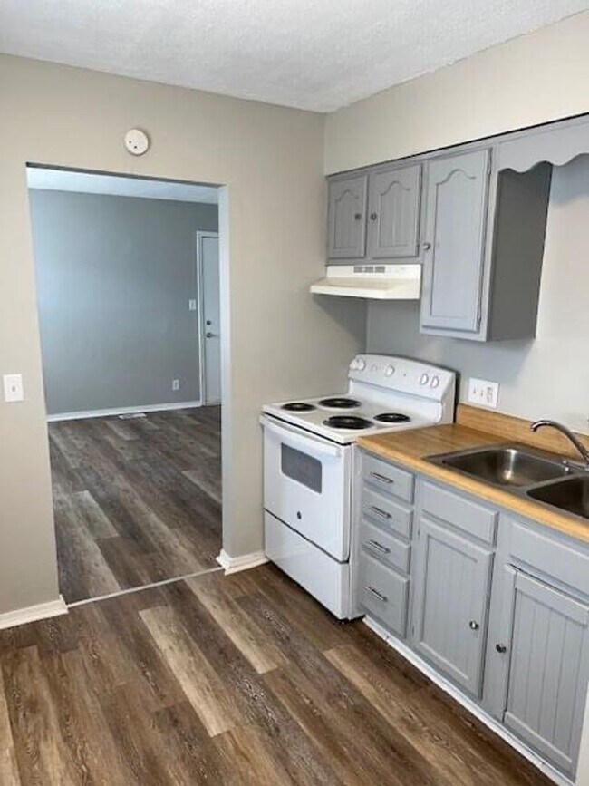 Photo - 664 E Missouri St Unit 664