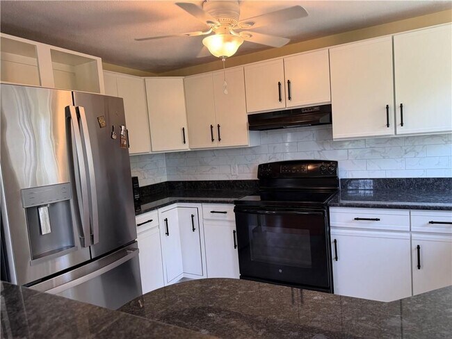 29 Swan Ct