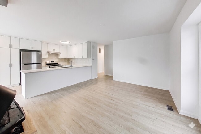 Photo - 958 W Inverrary Ln Unit 958
