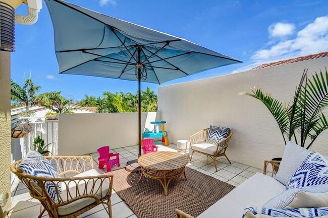 Photo - 4930 NW 15th Ave