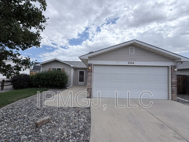 Building Photo - 484 Ridge Ln