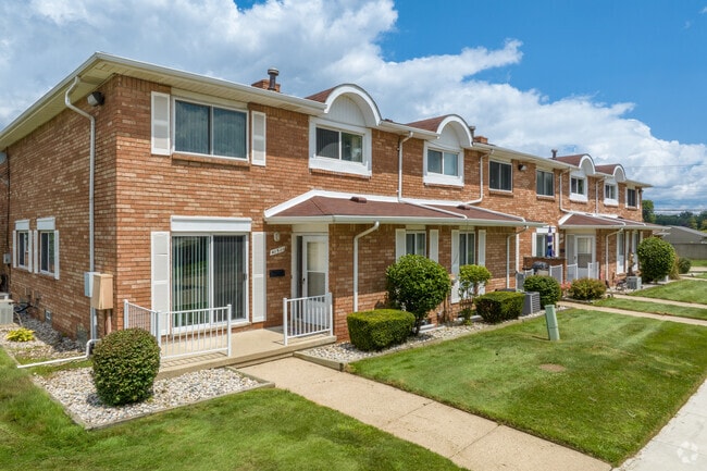 Photo - Sterling Commons