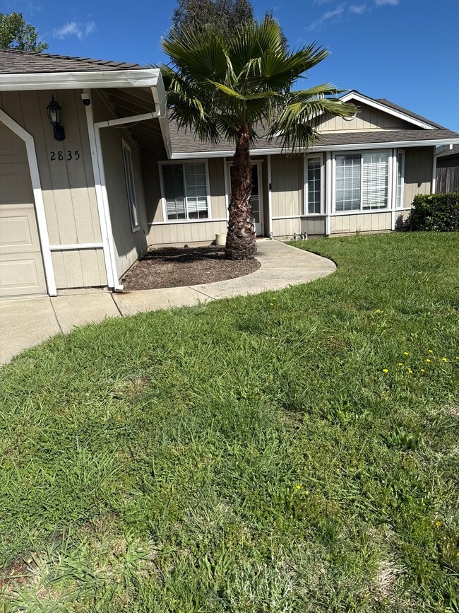 Photo - 2835 Tropicana Ct