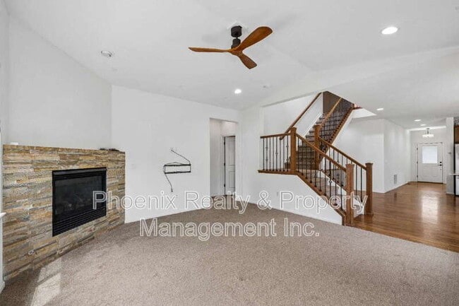 Photo - 1417 Lander Ln