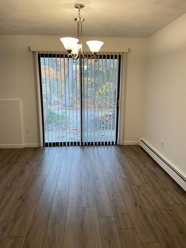 Walnut Park Apartments For Rent in Foxboro, MA