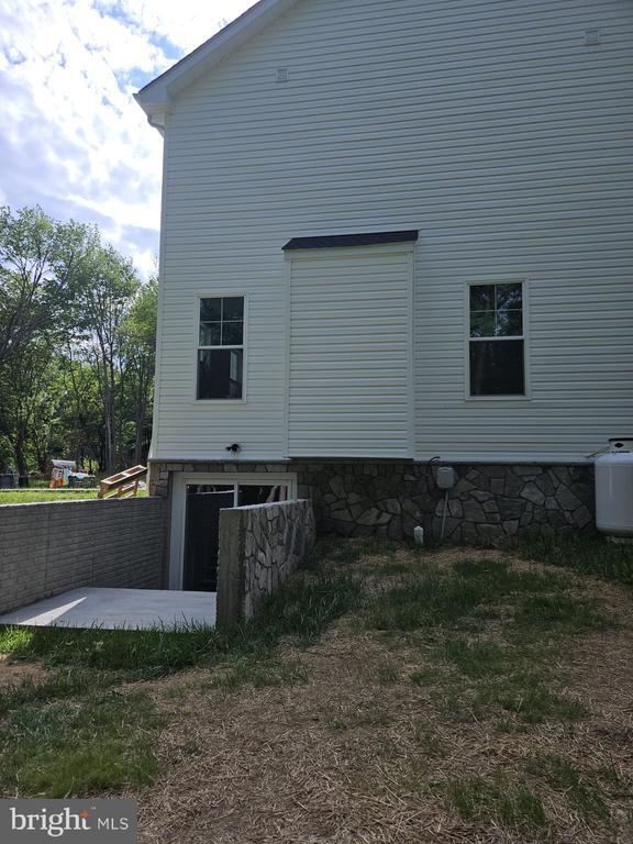 Photo - 4825 Stonefield Ln