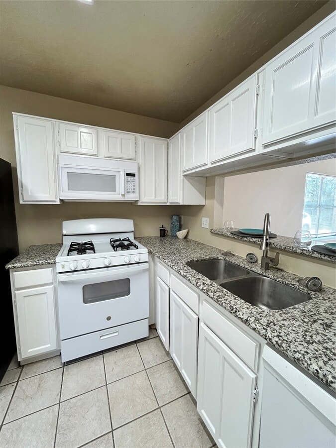 Photo - 2443 Autumn Springs Ln