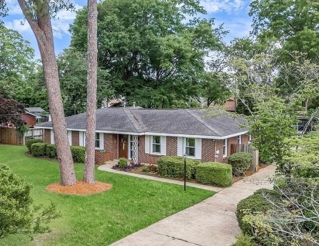 Photo - 3843 Marie Cook Dr House