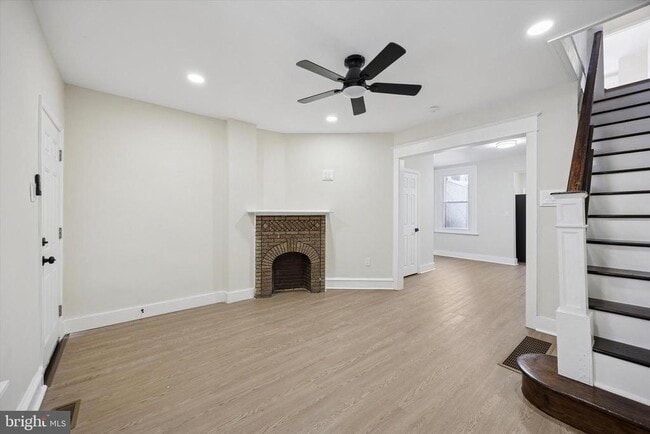 Building Photo - 4626 Van Kirk St