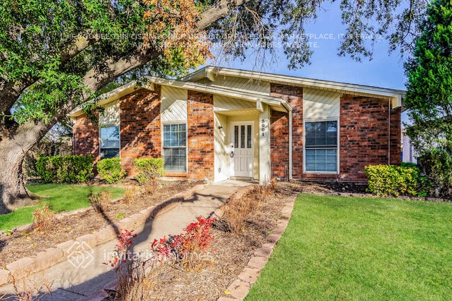 Building Photo - 5001 Thompson Dr